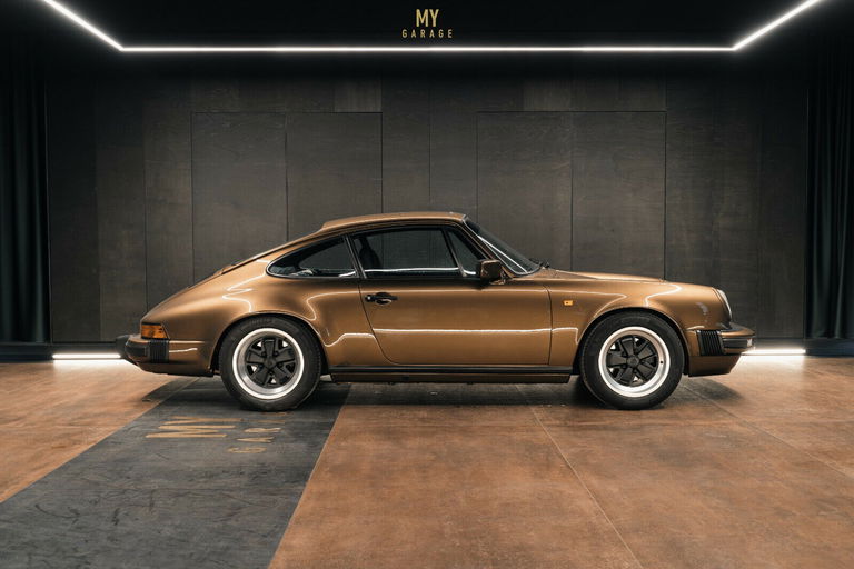 Porsche 911 Carrera 3.2