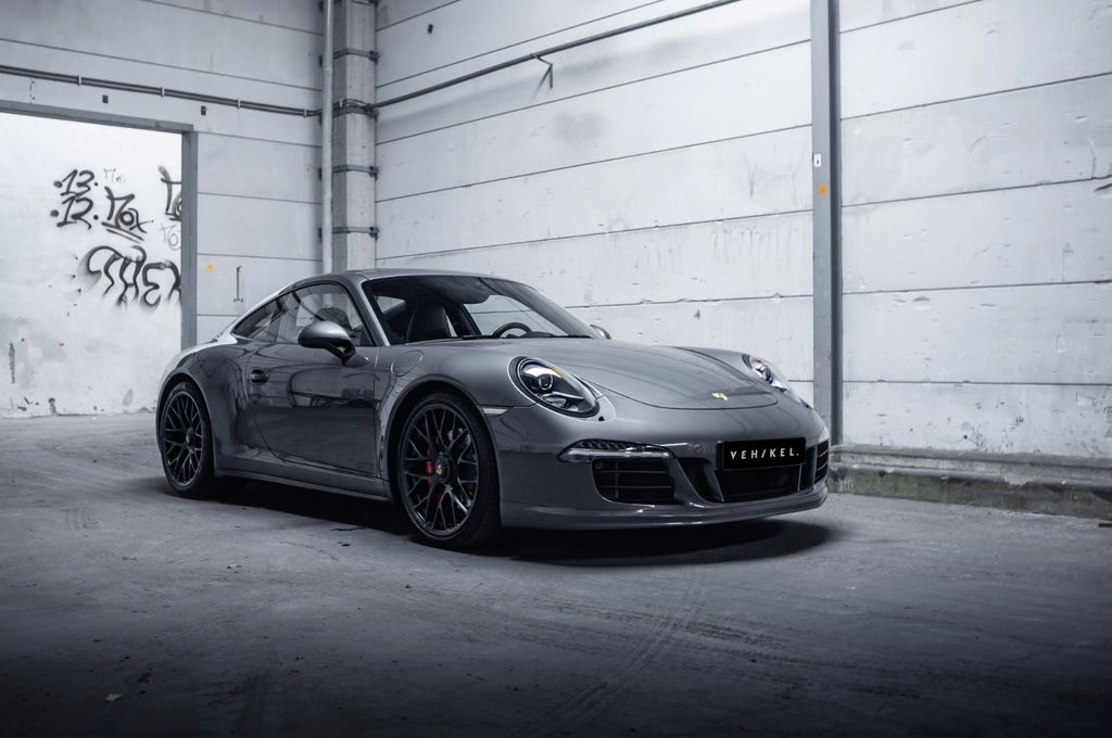 Porsche 991 Carrera GTS