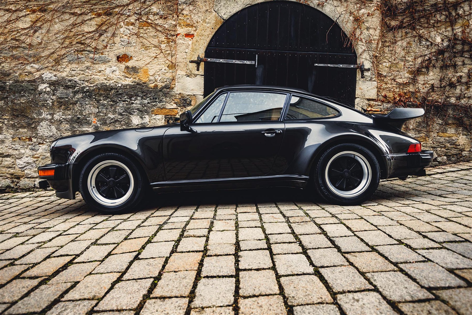 Porsche 911 Turbo 3.3 