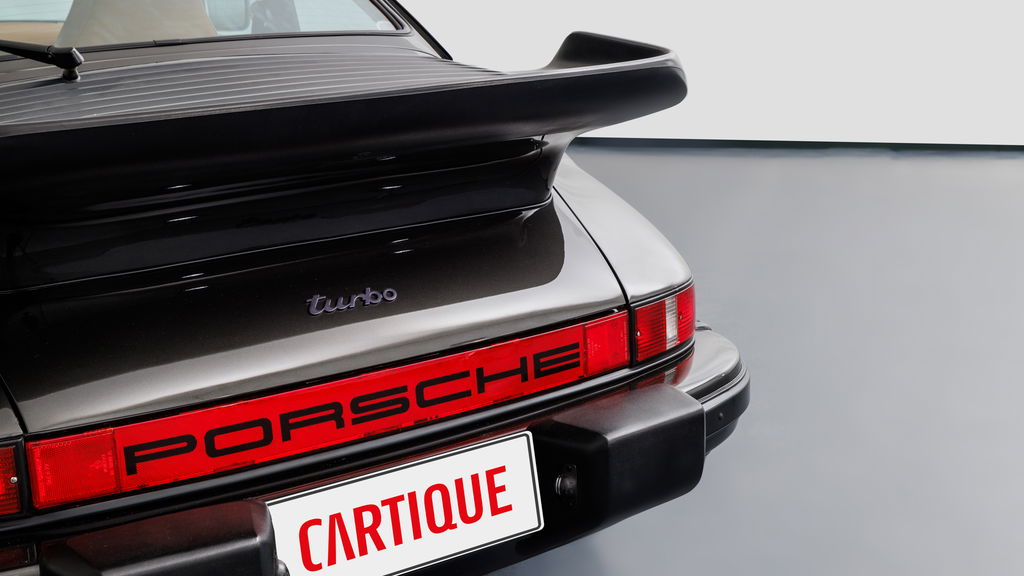 Porsche 911 Turbo 3.3 (US)