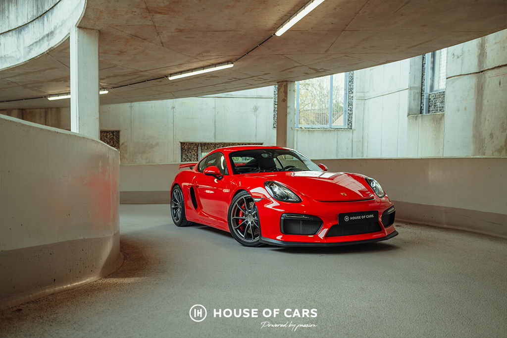 Porsche 981 Cayman GT4