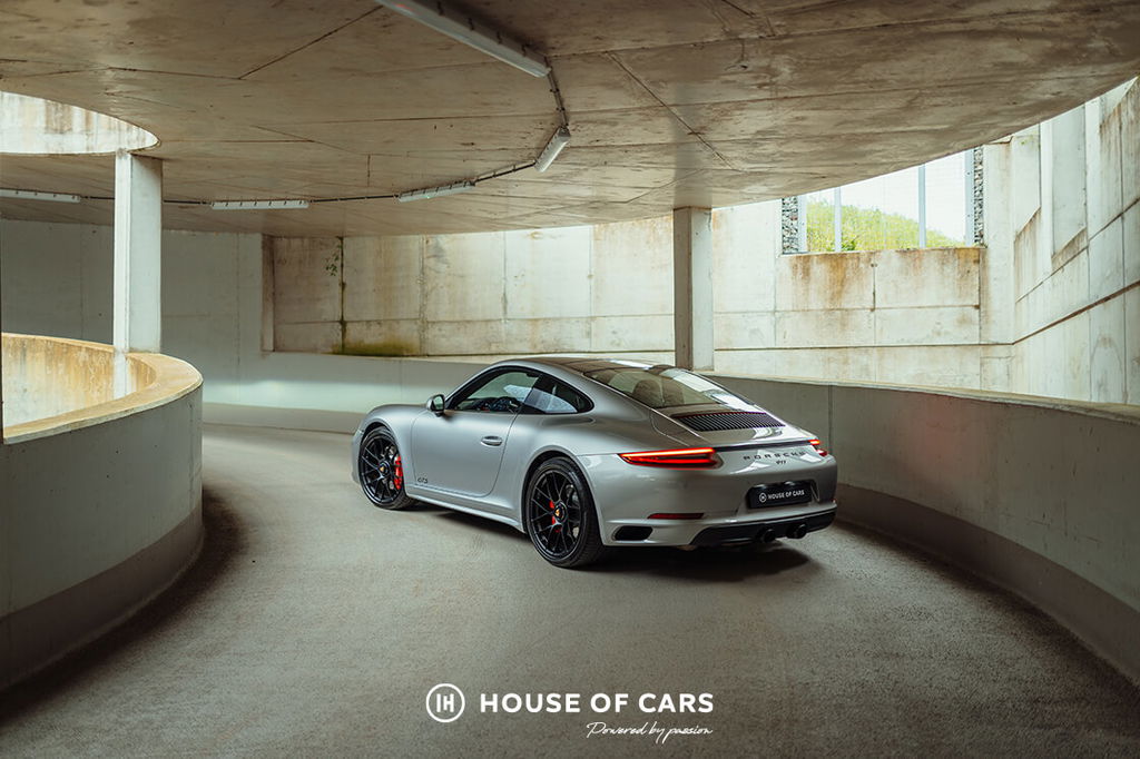 Porsche 991.2 Carrera GTS
