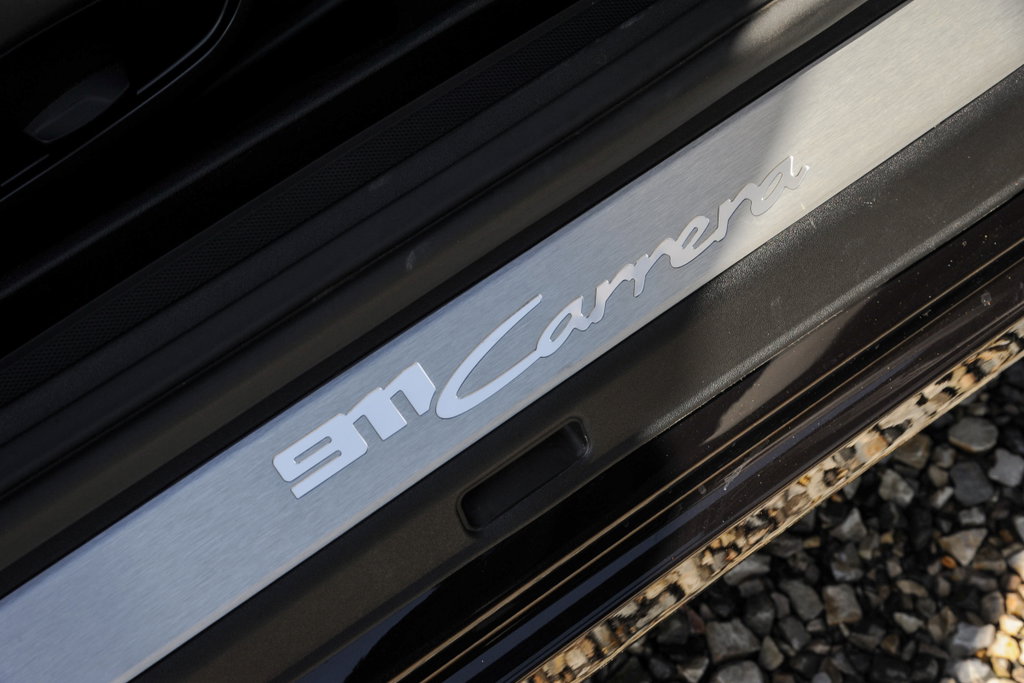 Porsche 992 Carrera