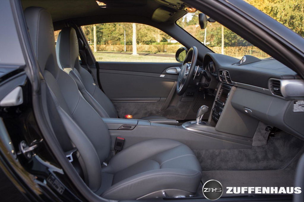 Porsche 997.2 Carrera 4S