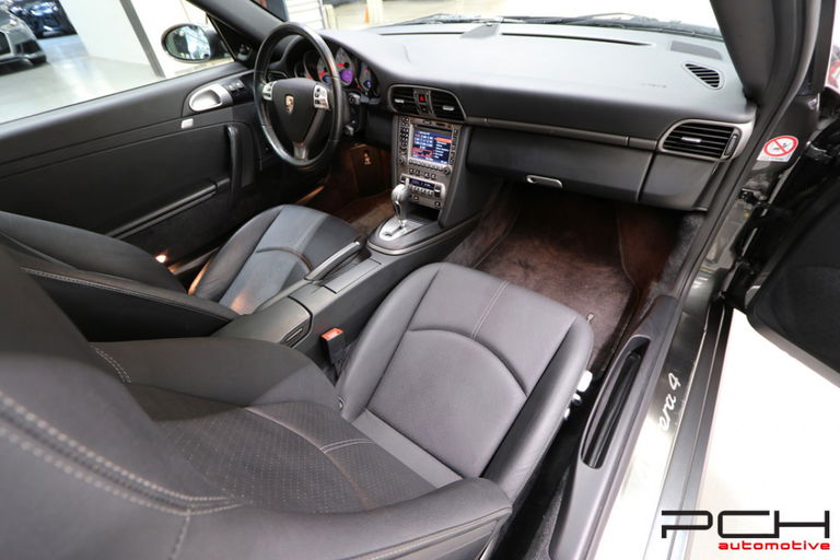 Porsche 997 Carrera 4