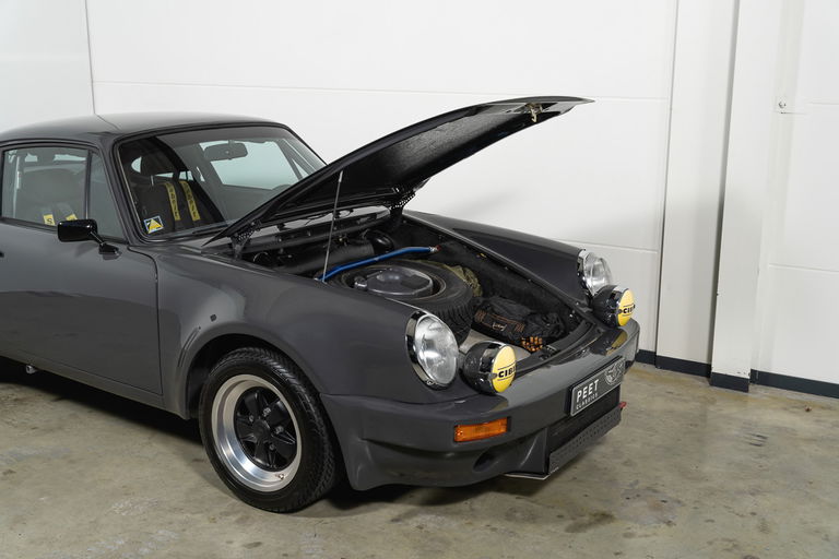 Porsche 911 Backdate