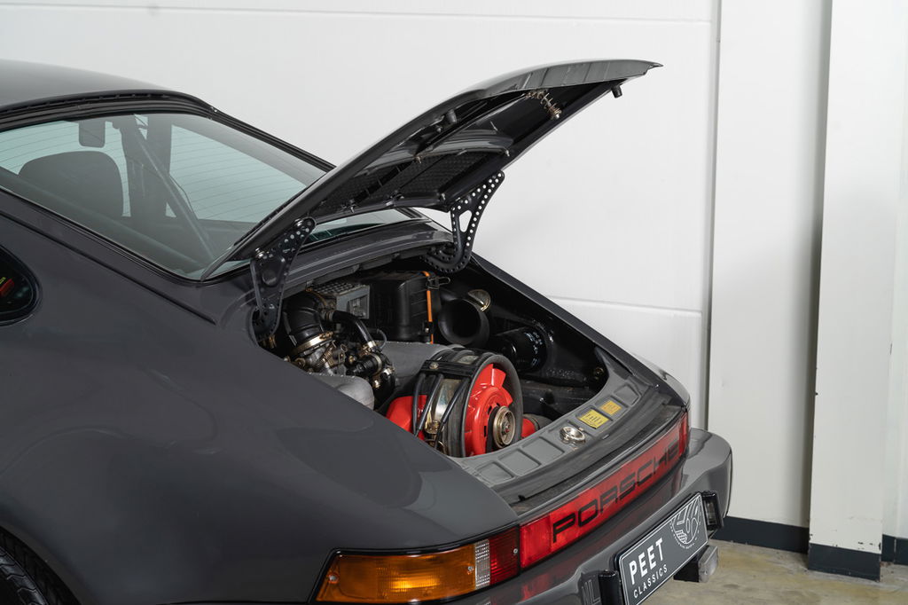Porsche 911 Backdate
