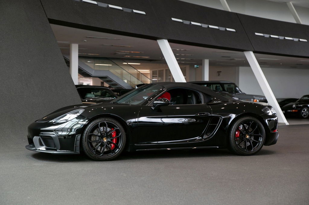 Porsche 718 Spyder