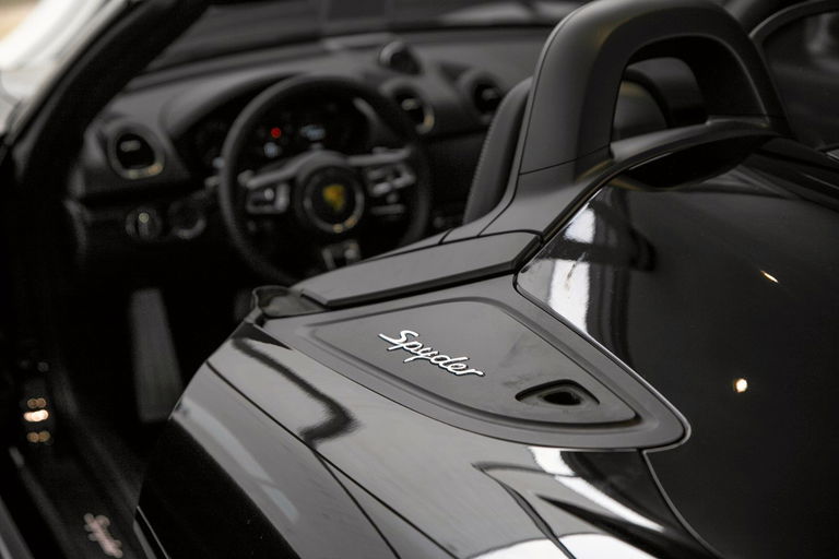 Porsche 718 Spyder
