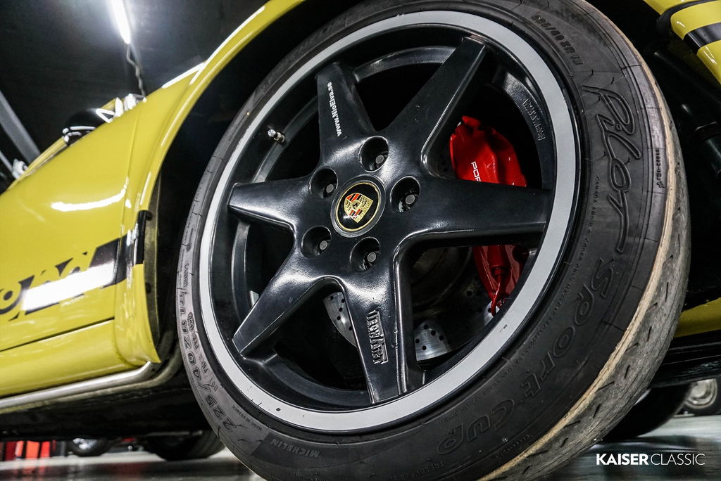 Porsche 911 Modified