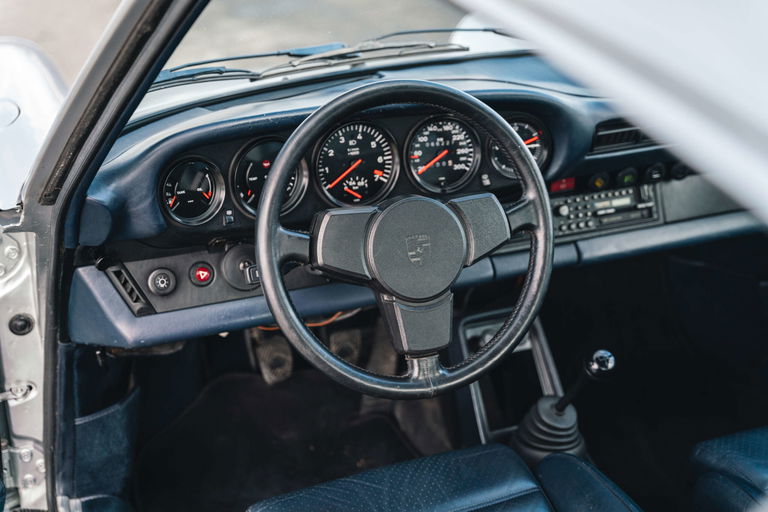 Porsche 911 Turbo 3.3