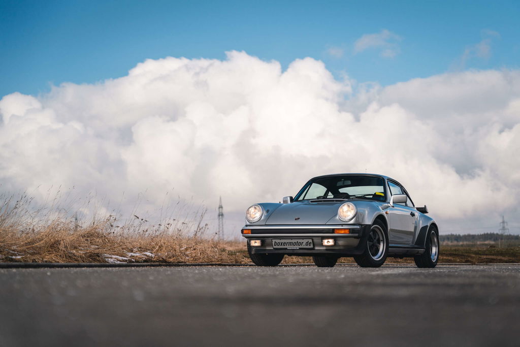 Porsche 911 Turbo 3.3