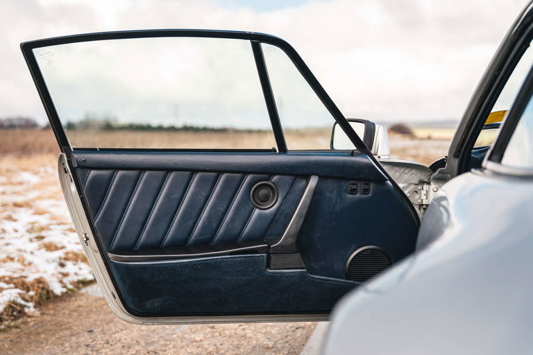 Porsche 911 Turbo 3.3