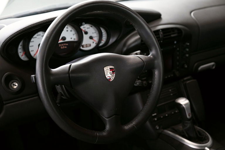 Porsche 996 Carrera 4S