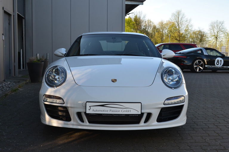 Porsche 997.2 Carrera GTS