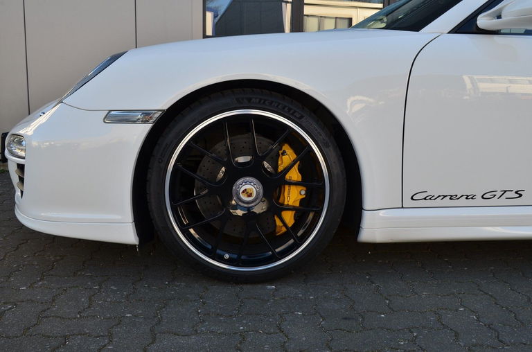 Porsche 997.2 Carrera GTS