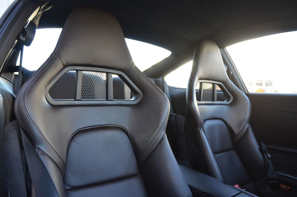 Porsche 997.2 Carrera GTS