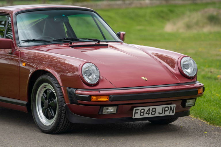 Porsche 911 Carrera 3.2