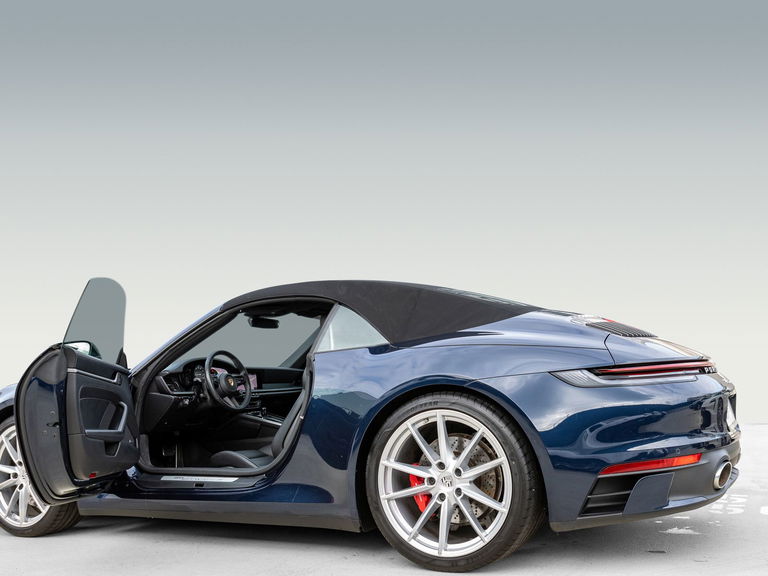 Porsche 992 Carrera 4S