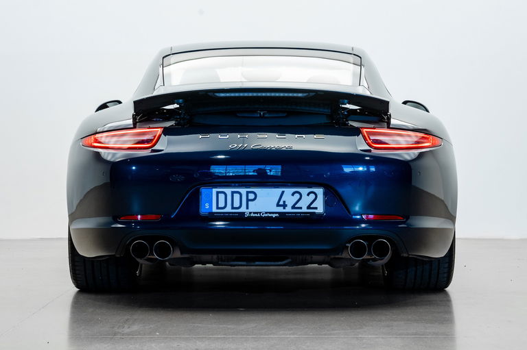 Porsche 991 Carrera