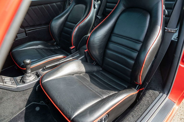 Porsche 964 Carrera 4