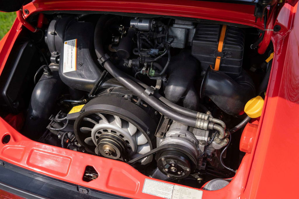 Porsche 964 Carrera 4