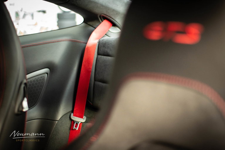 Porsche 991.2 Carrera GTS