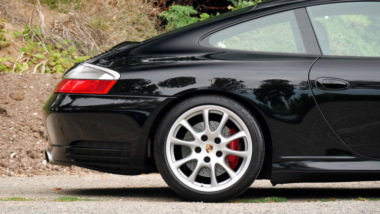 Porsche 996 Carrera 4S