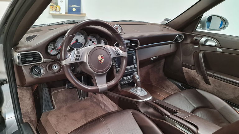Porsche 997.2 Carrera 4S