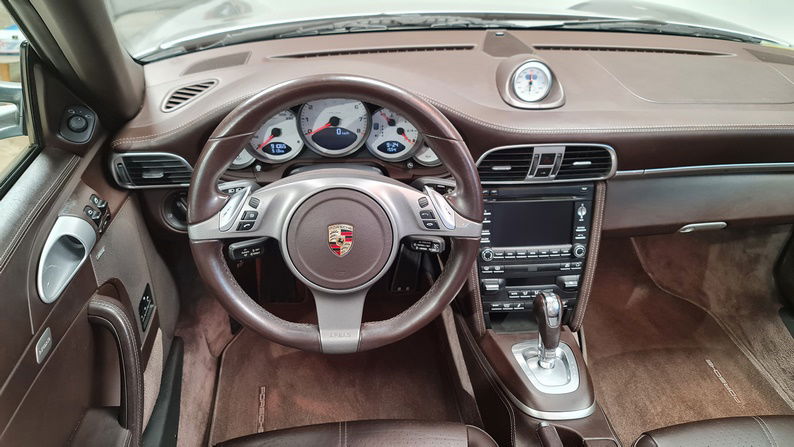 Porsche 997.2 Carrera 4S