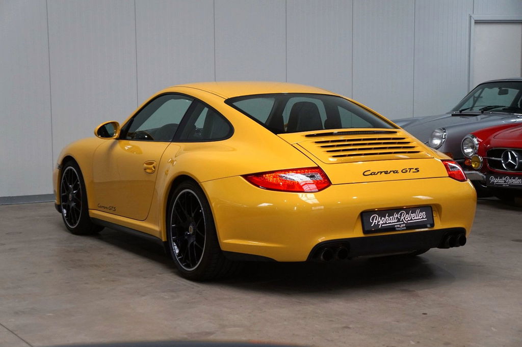 Porsche 997.2 Carrera GTS