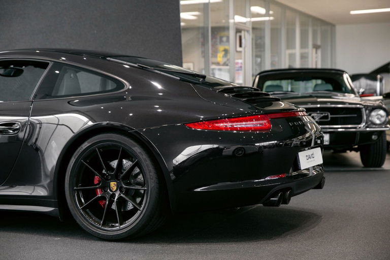 Porsche 991 Carrera 4S