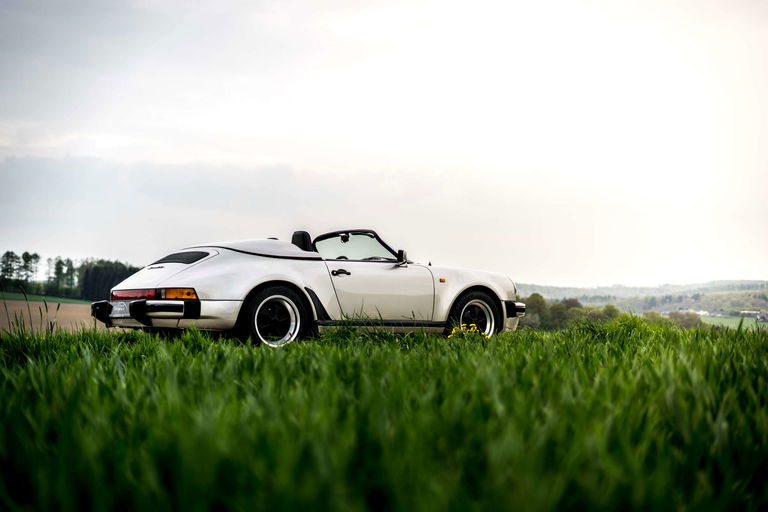 Porsche 911 Carrera 3.2 Speedster