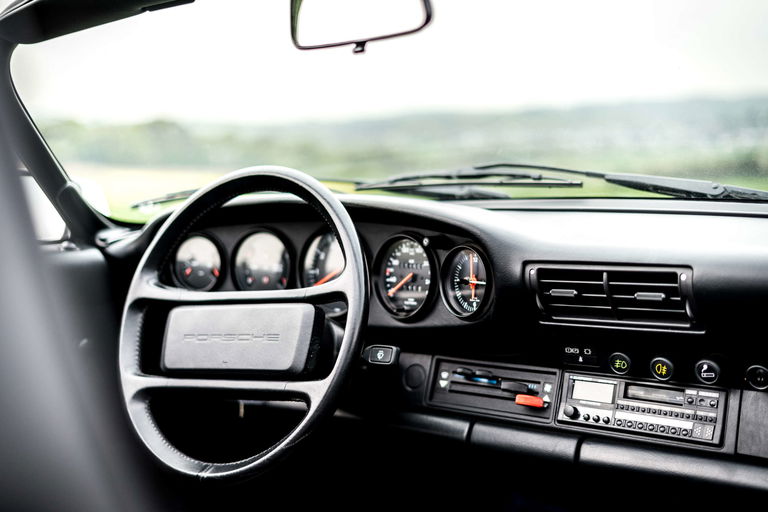 Porsche 911 Carrera 3.2 Speedster