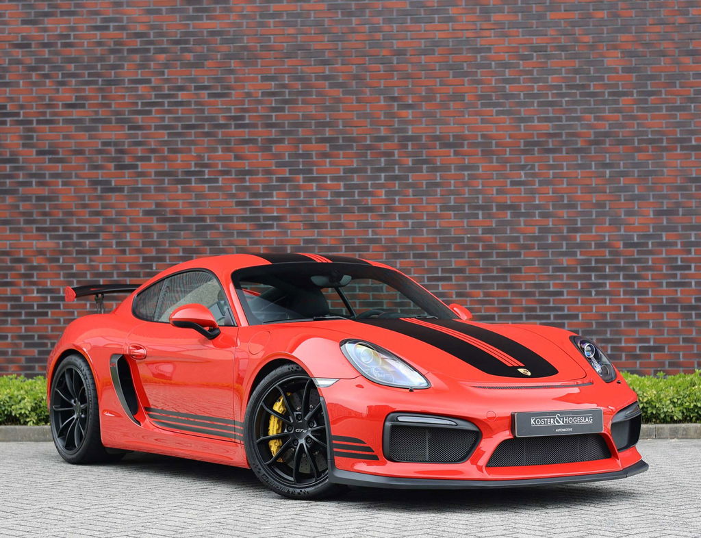 Porsche 981 Cayman GT4