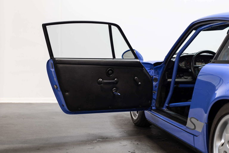 Porsche 964 Carrera RS