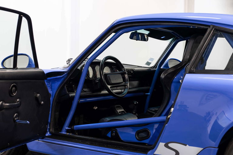 Porsche 964 Carrera RS