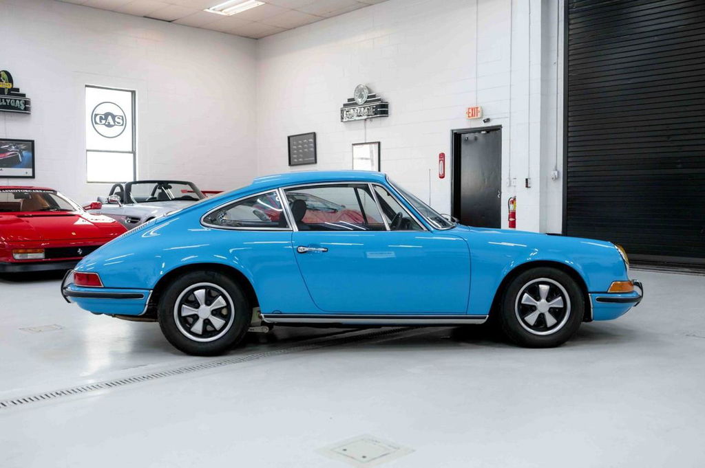 Porsche 911 E