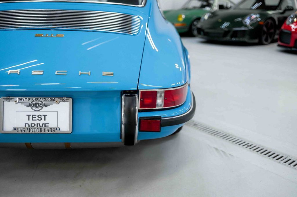 Porsche 911 E