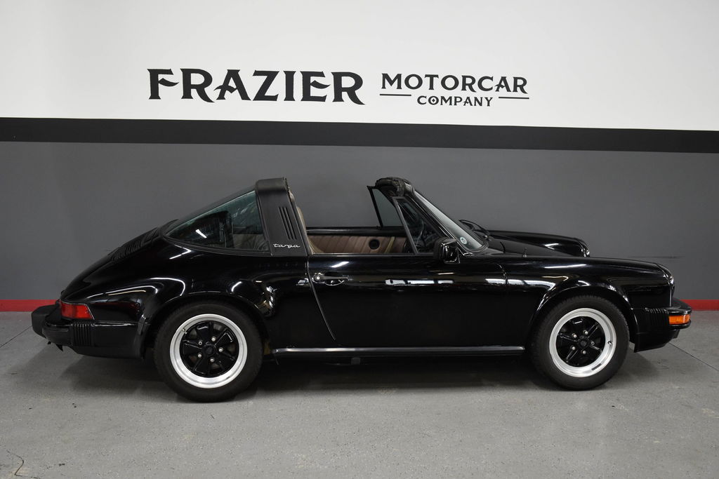 Porsche 911 Carrera 3.2 (US)