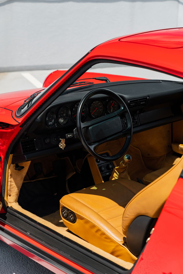 Porsche 911 Turbo 3.3 (US)