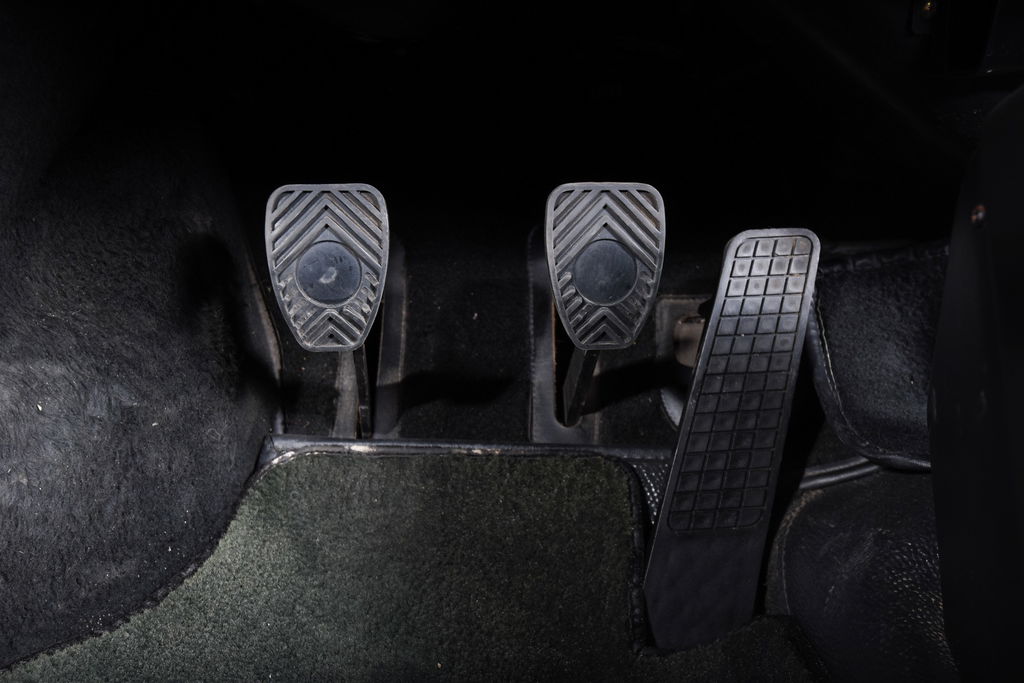 Porsche 911 Carrera 3.2 (US)