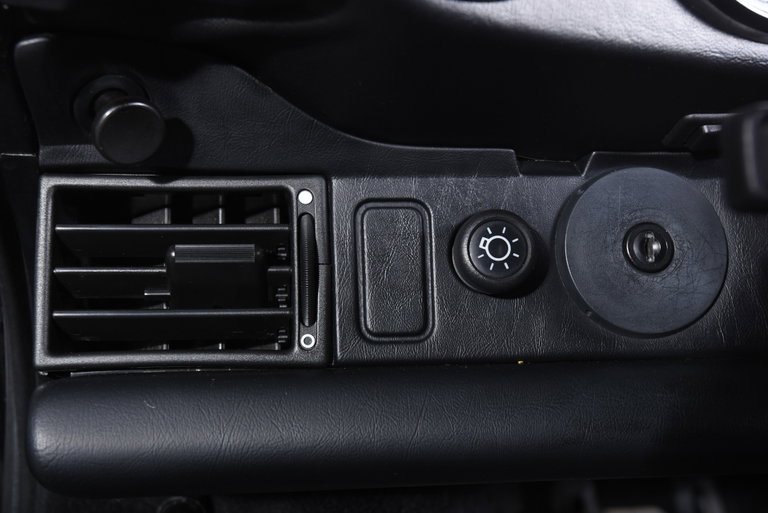 Porsche 911 Carrera 3.2 (US)