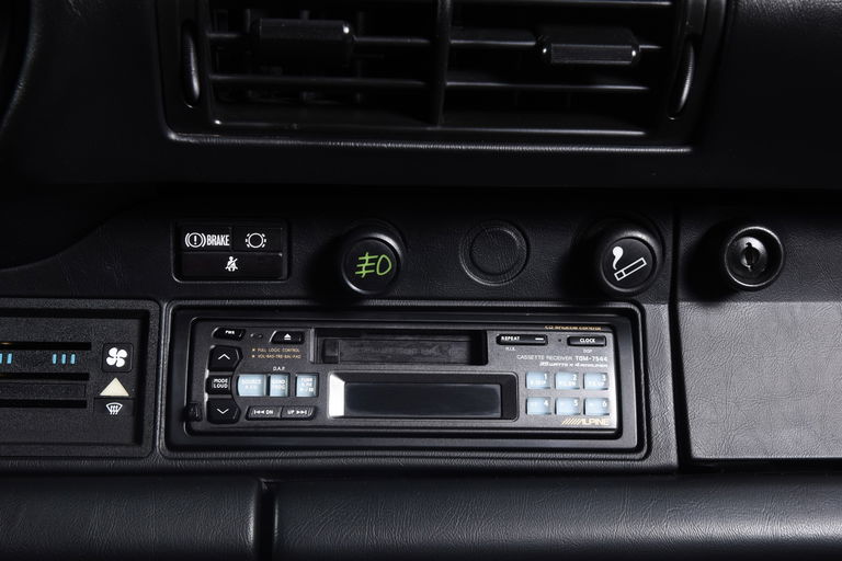 Porsche 911 Carrera 3.2 (US)