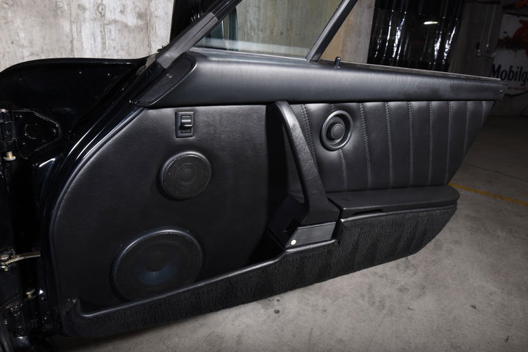 Porsche 911 Carrera 3.2 (US)