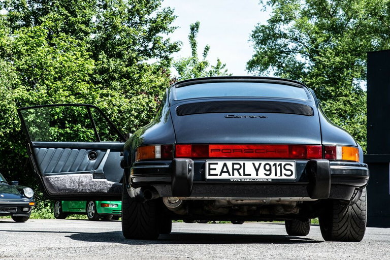 Porsche 911 Carrera 3.2 „25 Jahre 911“