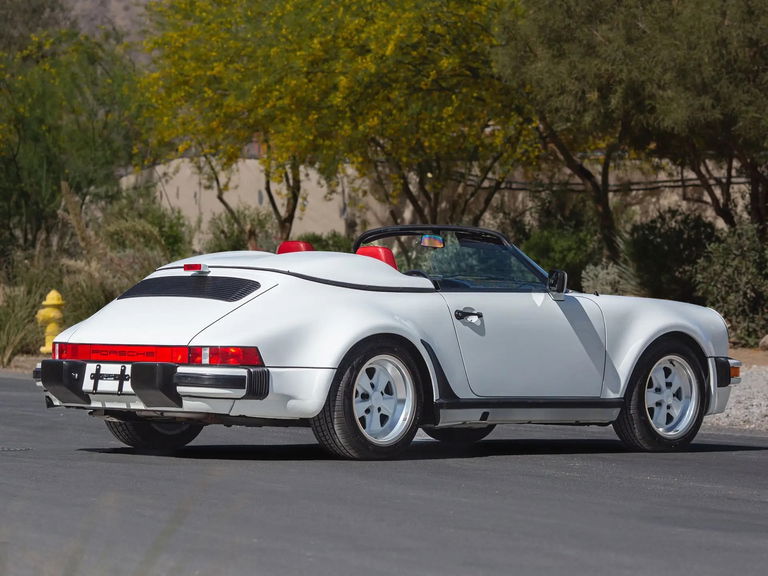 Porsche 911 Carrera 3.2 Speedster (US)