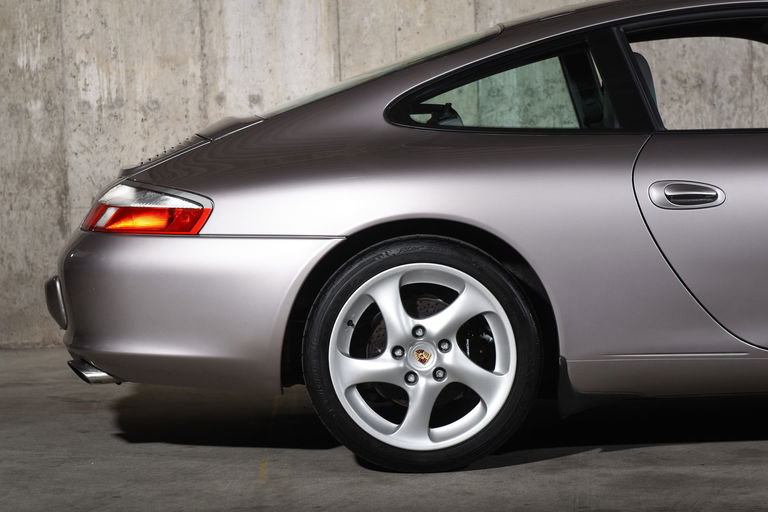 Porsche 996 Carrera