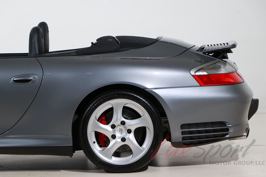 Porsche 996 Carrera 4S