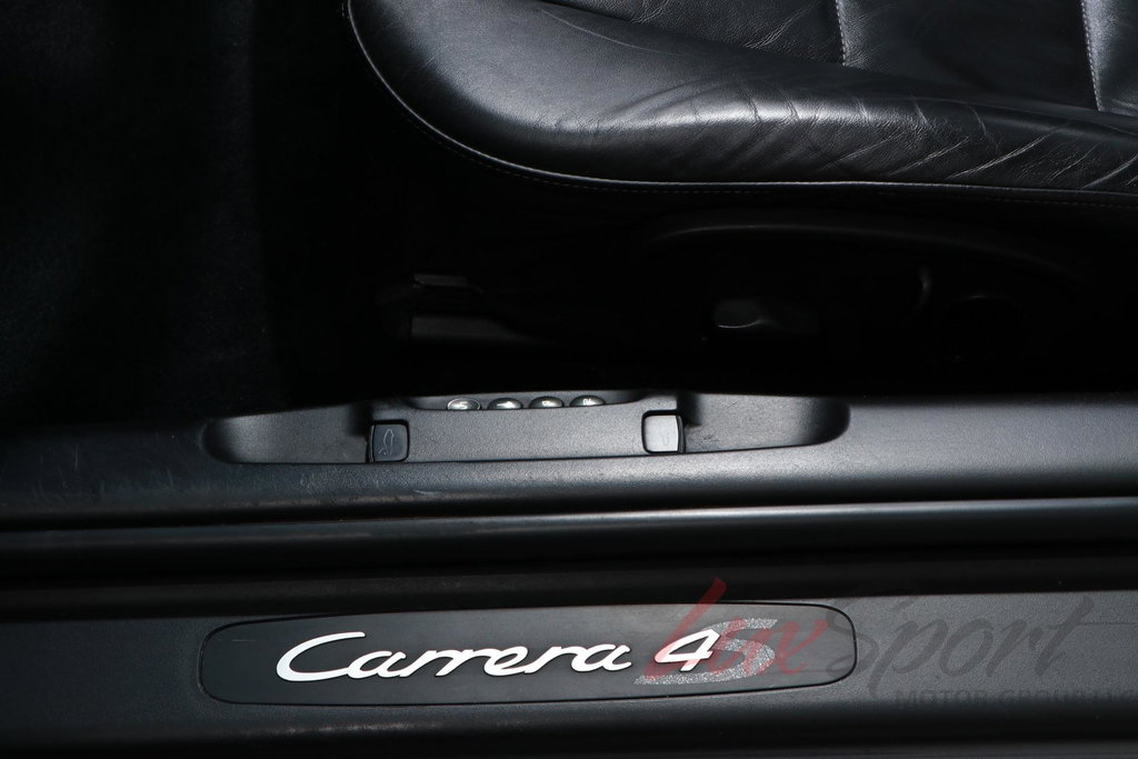 Porsche 996 Carrera 4S